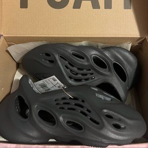 original yeezy foam runners